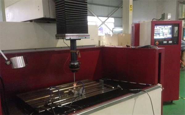 牛頭火花機(jī)