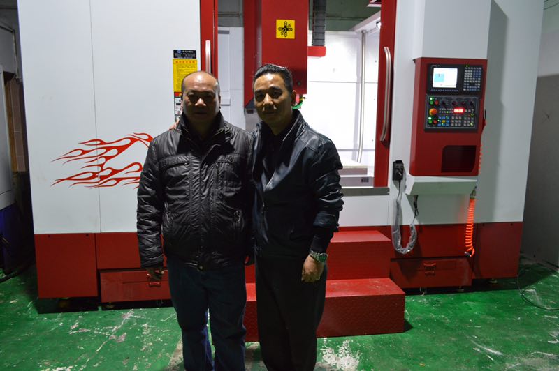 佛山新天地模具城為什么選擇依速力1270加工中心和依速力430鏡面火花機 佛山新天地模具城為什么選擇依速力1270加工中心和依速力430鏡面火花機